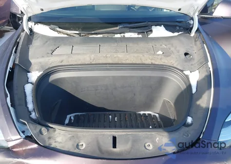 2023 Tesla Model Y Awd/Long Range Dual Motor All-Wheel Drive из США, поврежденный, VIN 7SAYGDEE9PA089878